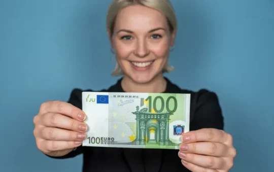 100 eurų paskola