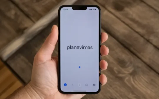 Kokios mobiliosios programėlės Lietuvoje padeda sekti išlaidas?