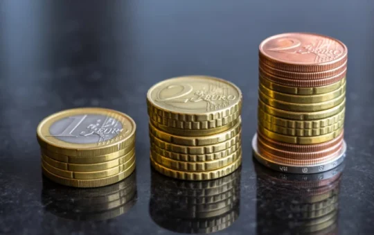 Kodėl verta turėti bent tris finansinius tikslus vienu metu?