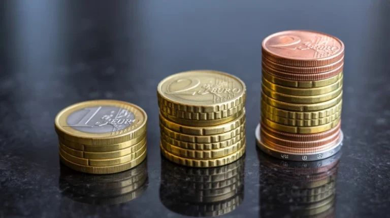 Kodėl verta turėti bent tris finansinius tikslus vienu metu?