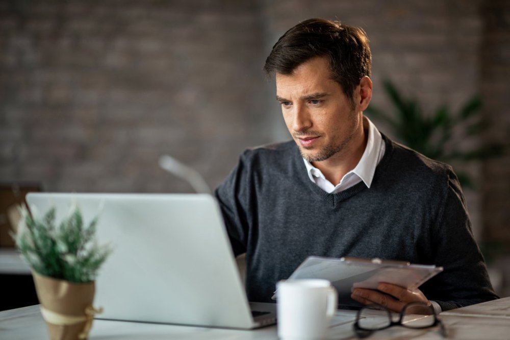 Kur ieškoti patikimų finansų straipsnių ir kaip atskirti reklamą nuo informacijos?